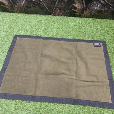 Medium Wax canvas sit mat,carry bag,Olive wax canvas,olive Fleece - Image 1 of 4