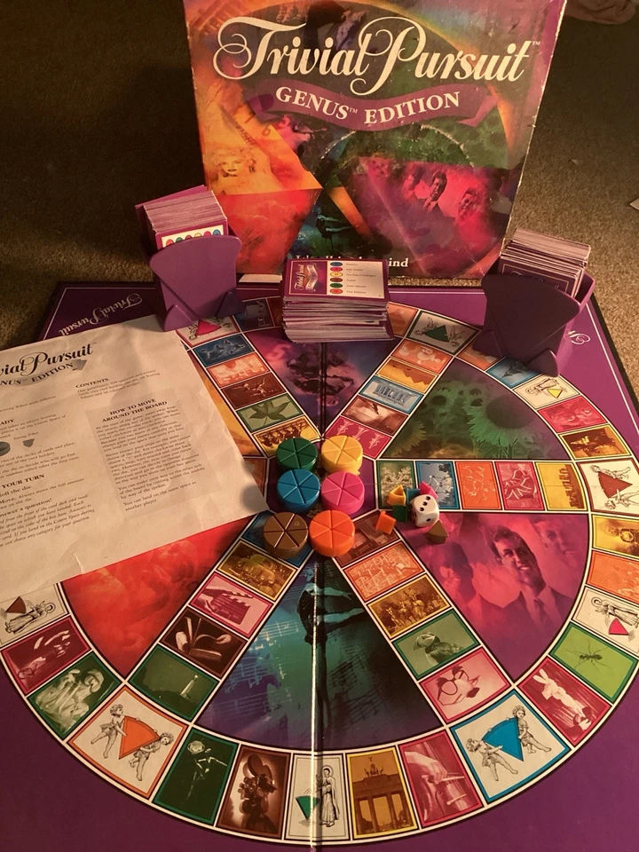 Trivial Pursuit Genus Edition by Parker Hasbro Horn Abbot 2000 Game Complete - Image 1 of 1