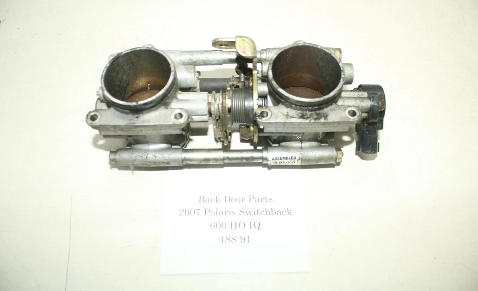 Polaris Switchback 600 Cfi 2007 144" Iq carrocerías de acelerador carrocería Foto 1 de 4