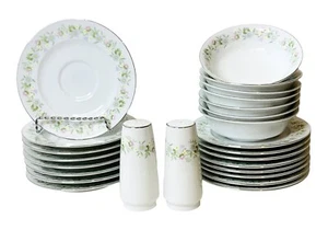 Johann Haviland FOREVER SPRING Green Floral Porcelain Saucer Bread Plate CHOOSE - Picture 1 of 16