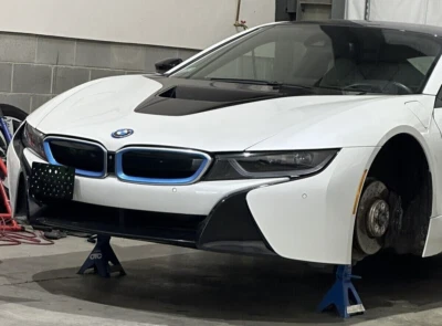 Kit de soporte de montaje de matrícula de gancho de remolque para parachoques delantero para BMW i8 2014-2020 nuevo Foto 1 de 4