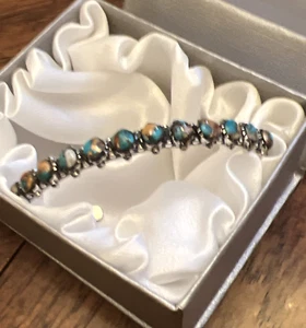 Natural Spiny Turquoise Cuff Bracelet (6.5-7.5 in) in Sterling Silver 15.1 Gr - Picture 1 of 6