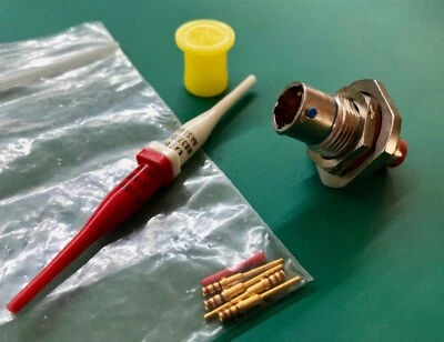 Amphenol Aerospace MS3474L8-98P Steckverbinder rund Bayonet - Bild 1 von 4