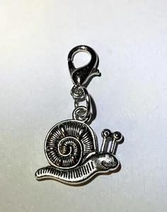 SNAIL Clip on Charm Lobster Clasp Jewelry, Keyring, Stitch Marker Zipper Pull - Picture 1 of 3