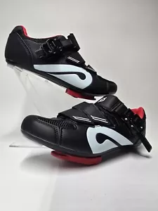 Peloton Indoor Cycling Shoes for Peloton Bikes Ratchet Clip and Strap US 9 / 40 - Picture 1 of 17