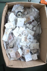 Jewelry Lot 150 Pieces All in Good Condition and Wearable FAST SHIPPING - Picture 1 of 4