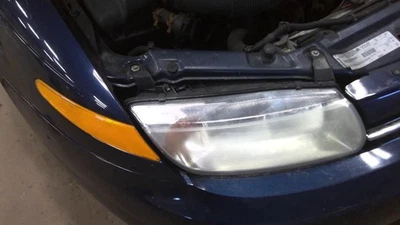 Passenger Corner/Park Light Side Marker Fits 00-02 SATURN L SERIES 281849 - Image 1 of 4