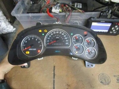 06 07 08 09 Cuadro de instrumentos velocímetro GMC Envoy 150 k millas Speedo 15140615 Foto 1 de 4