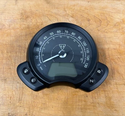 2019 16-19 Triumph Street velocímetro duplo tacômetro medidor cluster - Imagem 1 de 4