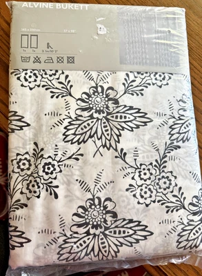 IKEA. Par de paneles de cortina florales semi transparentes Alvine Burkett. " 57 x 98". NUEVO. Foto 1 de 4