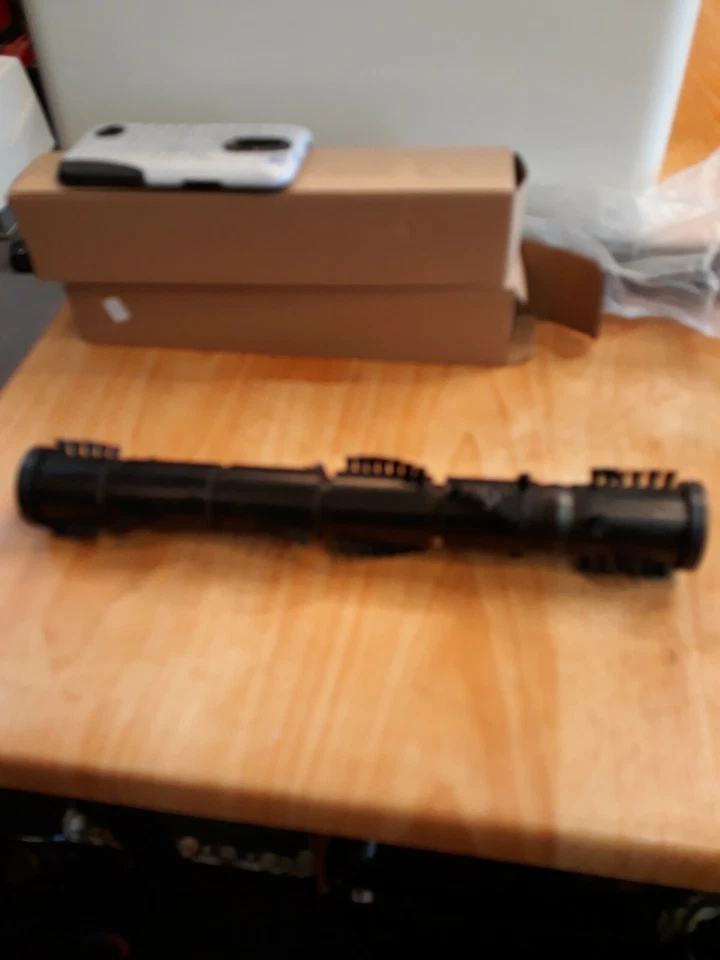 Roller brush Vacuum Cleaner, Rubbermaid Commercial, Maxi-Glide BLS, Mdl:9V00.  - Image 1 of 1