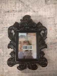 Small ornate black baroque picture frame - Picture 1 of 4