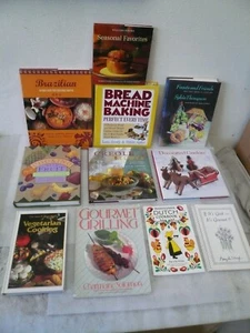 Lot of 11 Assorted Cookbooks Recipe Books Food Prep Books - Bild 1 von 9