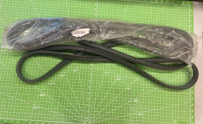 Sello de puerta Porsche 911 / 912 / 930 (izquierda y derecha) NOS 911 531 095 02 Alemania Foto 1 de 3