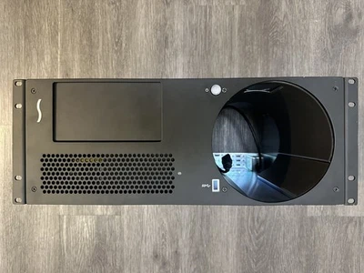 Sonnet Echo Express III Thunderbolt 2 con chasis MacRac Pro y tarjeta AJA Kona 4+10G Foto 1 de 4