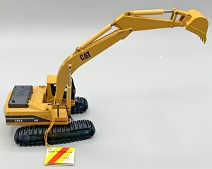 Caterpillar 325 L Excavator Diecast Model 1:50 Scale - Picture 1 of 7