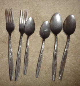 Vintage Ekco Eterna MARY JANE Stainless Flatware Set as pictured - Picture 1 of 3