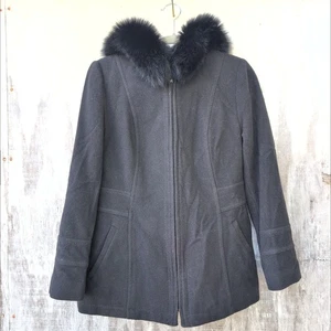 Capucha forrada de piel de zorro real cachemir lana virgen Kristen Blake para mujer pequeña negra  - Imagen 1 de 10