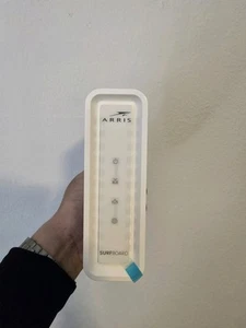 ARRIS SURFboard SB8200 DOCSIS 3.1 Modem kablowy 32X8 kanałów - Zdjęcie 1 z 2