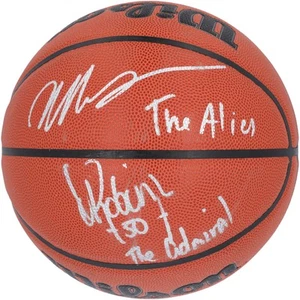 Victor Wembanyama & David Robinson Spurs Signed Wilson Indoor/Outdoor Ball w/Ins - Picture 1 of 5