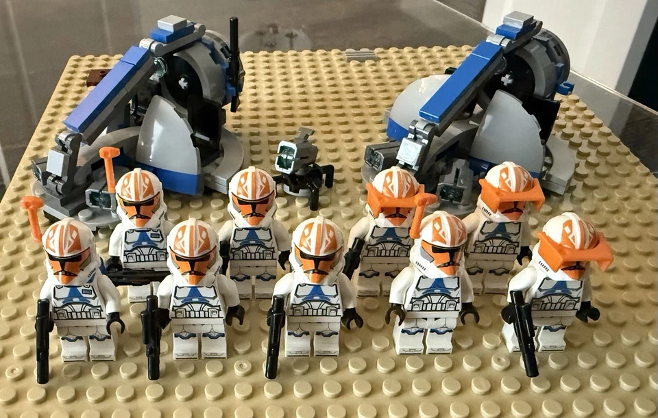 Lego Star Wars 332nd Ahsoka Squad Clone Trooper Lot X 9 + 2 Skiff Builds 75359 - Image 1 of 1