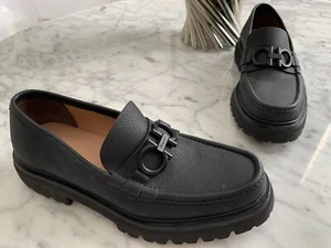 $1090 Salvatore Ferragamo Black Pebbled Leather Florian Platform Loafers Size 8D - Picture 1 of 15