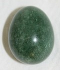 Aventurin Ei Brasilien Ostern Halbedelstein grün