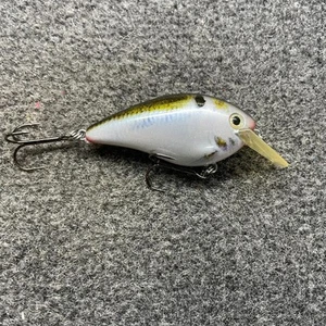 Strike King KVD 1.5 HC Silent Squarebill Crankbait Lure 3/8oz - Natural Shad - Picture 1 of 7