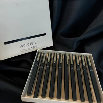 Pluma Estilográfica Pelikan 400NN M y K Rayas Verdes Plumín F Alemania De Colección Rara 61 Foto 1 de 4