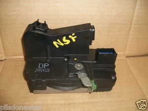 MOTOR CIERRE CENTRALIZADO DELANTERO PASAJERO VAUXHALL ASTRA MK4 / ZAFIRA MK1 3 PINES - Imagen 1 de 1