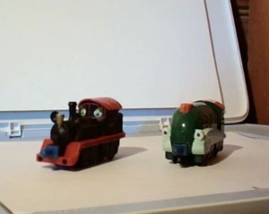 Learning Curve 2010 Chuggington Diecast Trains Hoot and Old Puffer Pete - Picture 1 of 2
