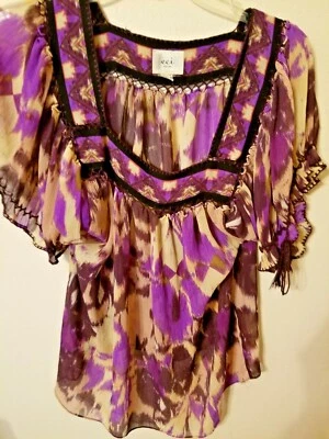 Top de mujer Eci talla 4 ganchillo transparente corbata en la manga 25 L 20 en la parte delantera del pecho l Foto 1 de 4