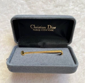 Christian Dior Gold Tie Pin golf putter design with Case - Picture 1 of 5