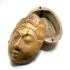 Drewniane ręcznie rzeźbione pudełko na drobiki z twarzą Buddy Głowa Z pokrywką Owalne 5" Długie Vintage