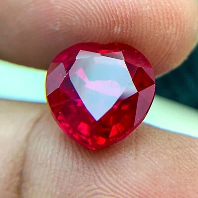 PIGEON BLOOD RED HUGE 6.32 CT PERFECT RUBY CORUNDUM CHATHUM HEART GEMSTONE - Image 1 of 3