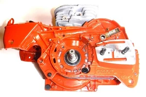 Motor de motosierra Husqvarna 390 XP con cárter - OEM - Imagen 1 de 6