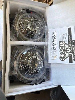 Oracle Lighting 5839-111 Headlight Assembly For 18-24 Jeep Gladiator Wrangler - Image 1 of 2