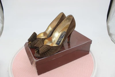 Vintage 60s Stanley Philipson TWIST brown suede peep toeHIGH HEEL - Image 1 of 4