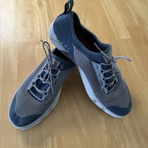 Under Armour Hombres Kilchis Zapatos de Pesca Secado Rápido 9.5 Tenis Ligeros - Imagen 1 de 6