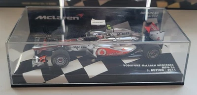 Minichamps 1:43 McLaren Mercedes no. 117 MP4-26 2011 Jenson Button - Image 1 of 3