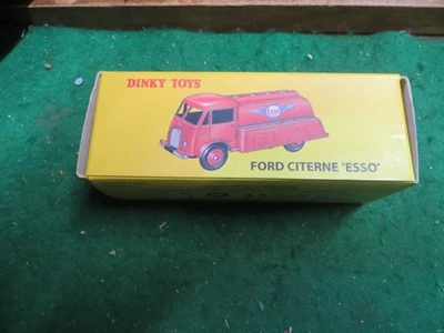 Camión cisterna Ford Citerne ESSO 25-U ATLAS/EDICIONES NOREV DINKY TOYS SIN USAR, EN CAJA Foto 1 de 4