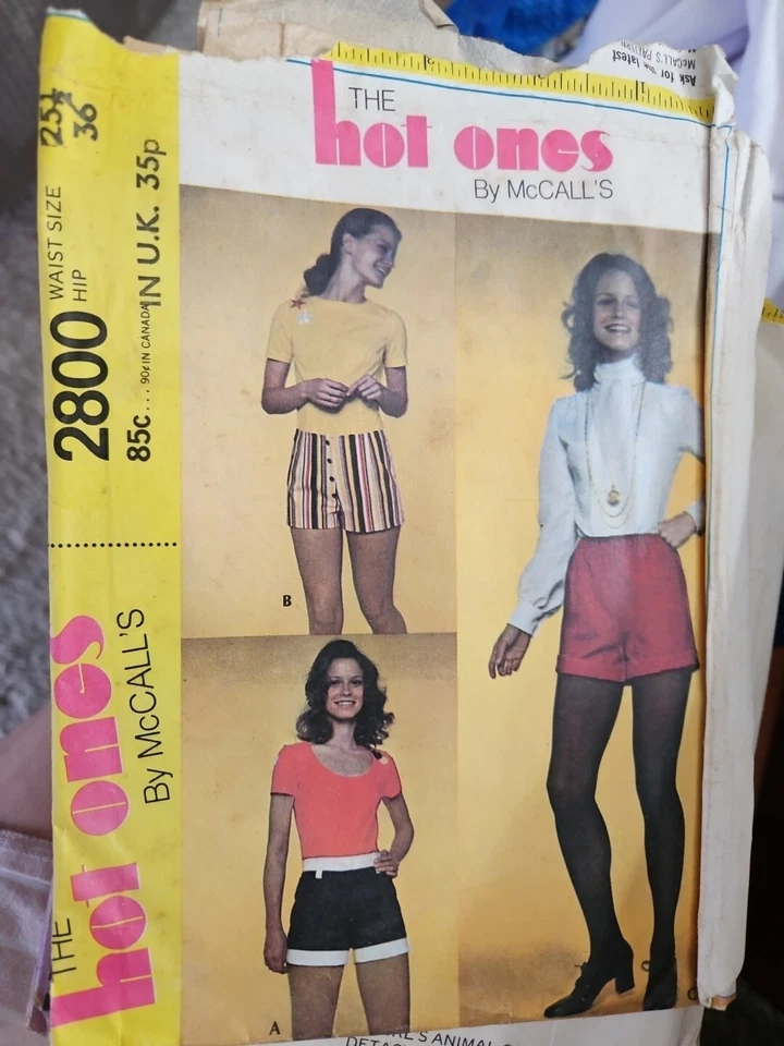 Vintage 1971 McCalls Sewing Pattern 2800 Hot Ones Short Shorts Waist 25 Hip 36  - Image 1 of 1