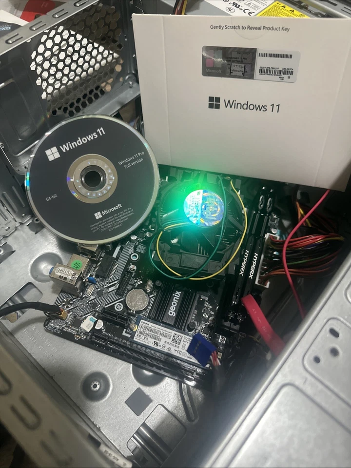 Windows 11 Pro 64bit English Full Version Factory Sealed - Image 1 of 1