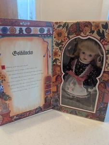 Marie Osmond GOLDILOCKS Geschichtenbuch Puppe 1995 Neu im Karton mit Versandkarton C16475 - Bild 1 von 2