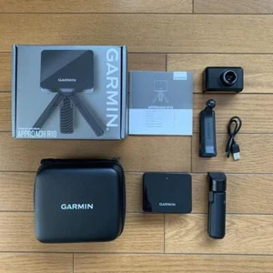 Garmin Approach R10 Portable Golf Launch Monitor Simulator Tested w/Case/Manual - Picture 1 of 10