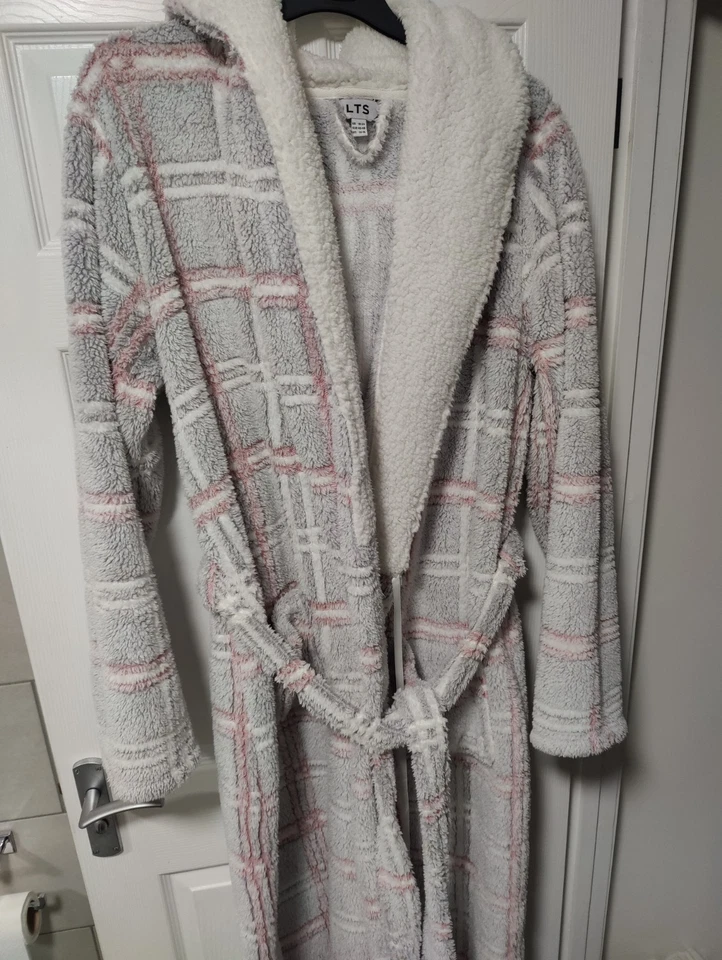 Vestido largo alto Sally 18/20 hasta el suelo con capucha Sherpa polar gris Foto 1 de 4