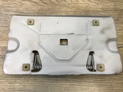 Plymouth Cuda E 1970 carrocería usada Mopar OEM puerta de llenado de combustible Foto 1 de 4