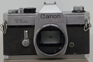 Cámara japonesa Canon TLb SLR 35 mm vintage sin lente - Imagen 1 de 14