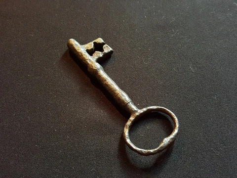 One Reclaimed Antique Cast Steel Georgian Key Door Furniture (EER243) Cover