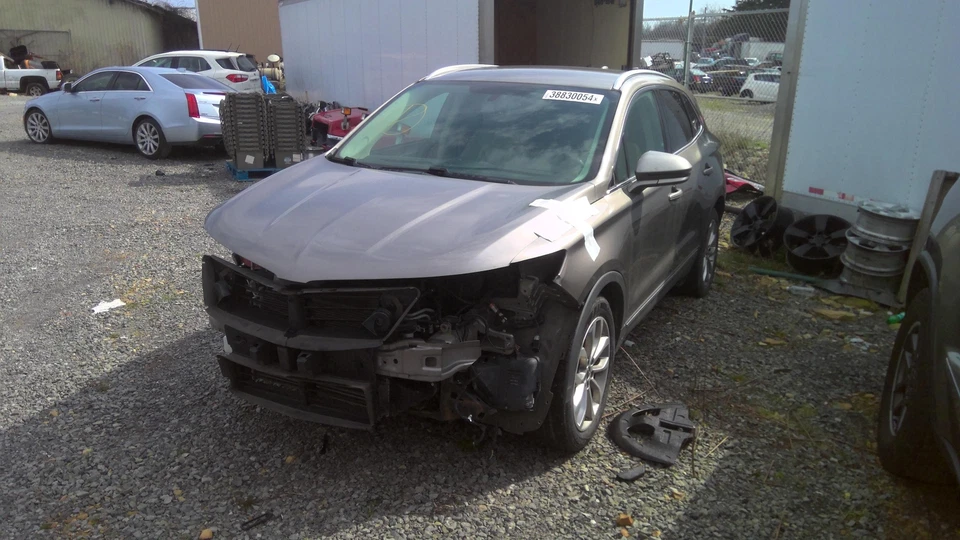 2017 Lincoln MKC 2.0L 6 Speed Automatic Transmission Fwd, 76,000 Miles - Image 1 of 1